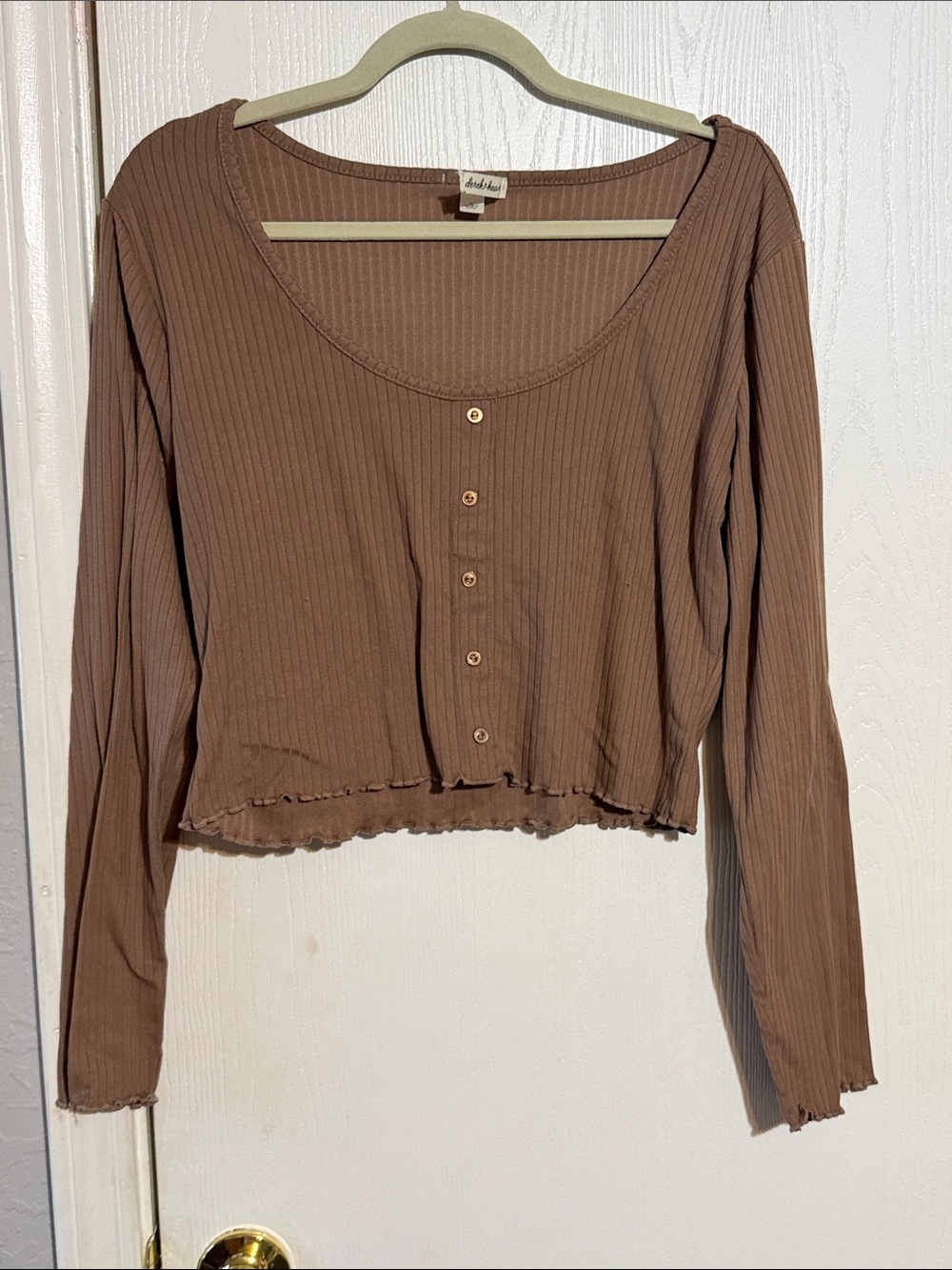 Derek Heart Brown Ribbed Cropped Henley Long Sleeve Top